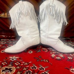 AMAZING Dolly Parton white fringe leather cowboy boots rock country boho vintage